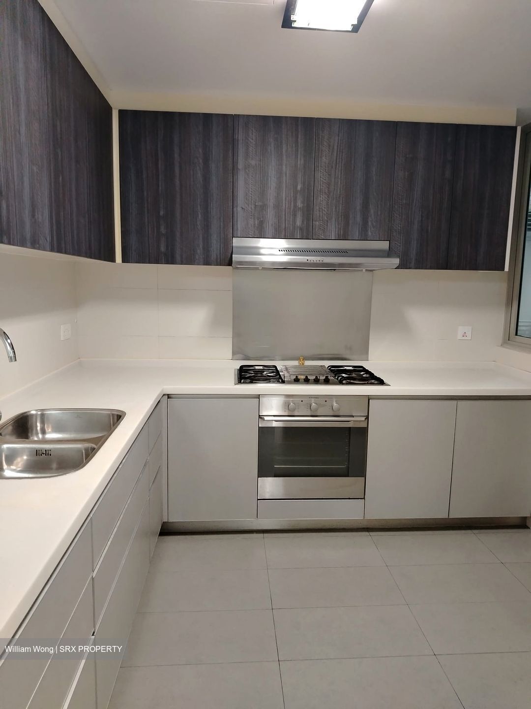 Livia (D18), Condominium #635349181